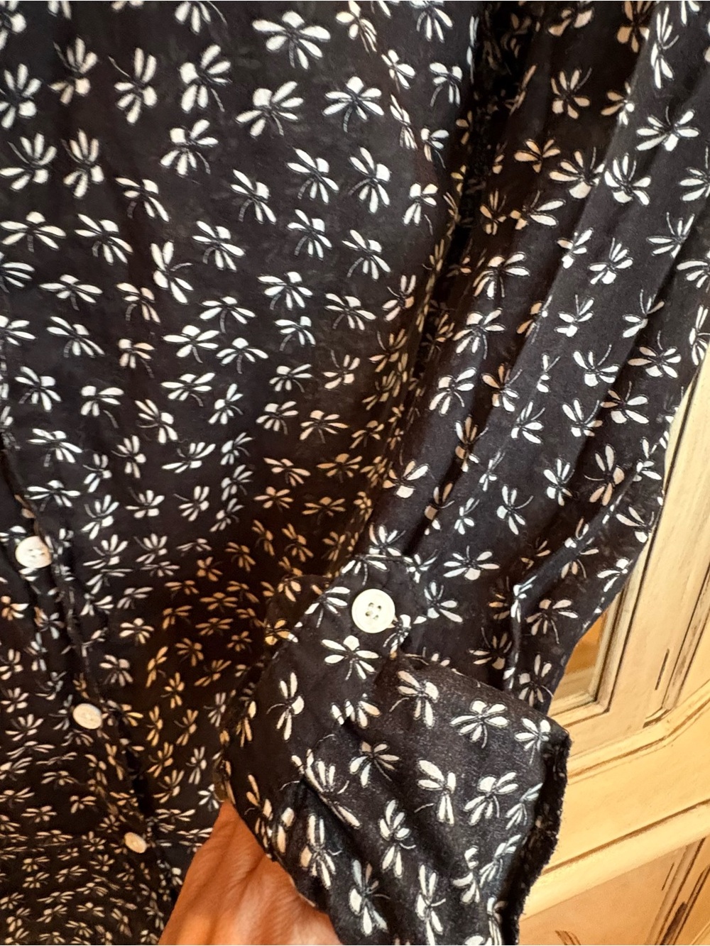 Coldwater Creek 100% Cotton Button Down Shirt in Black with White Flowers - Picture 8 of 10